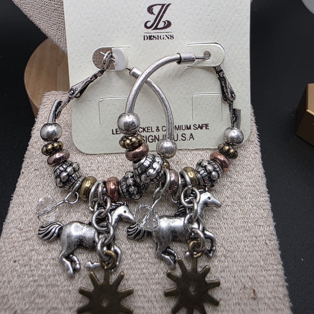 Designs Silver and Gold Horse Earrings (1692)